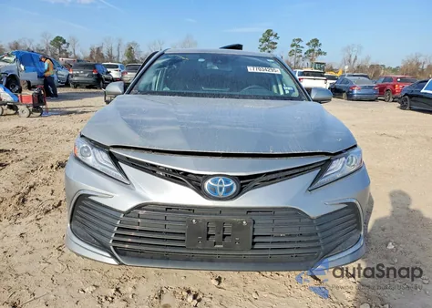 2024 Toyota Camry Xle из США, поврежденный, VIN 4T1F31AKXRU073661